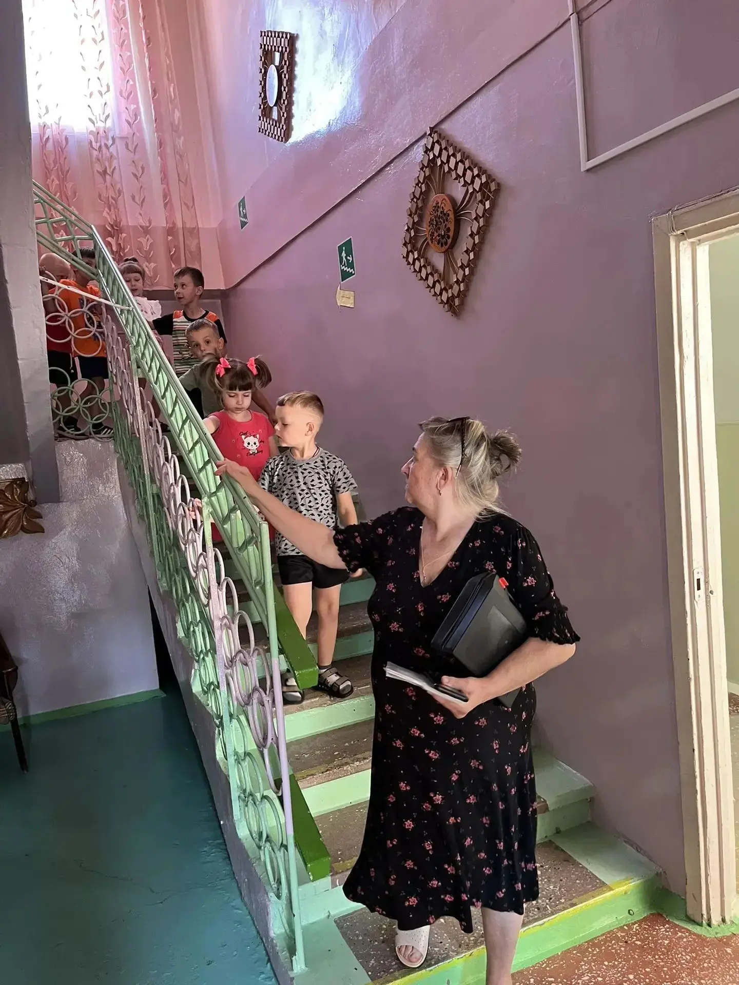Сегодня в МБДОУ ДС 57 "Радуга"  состоялись плановые командно-штабные учения  «Порядок д...
