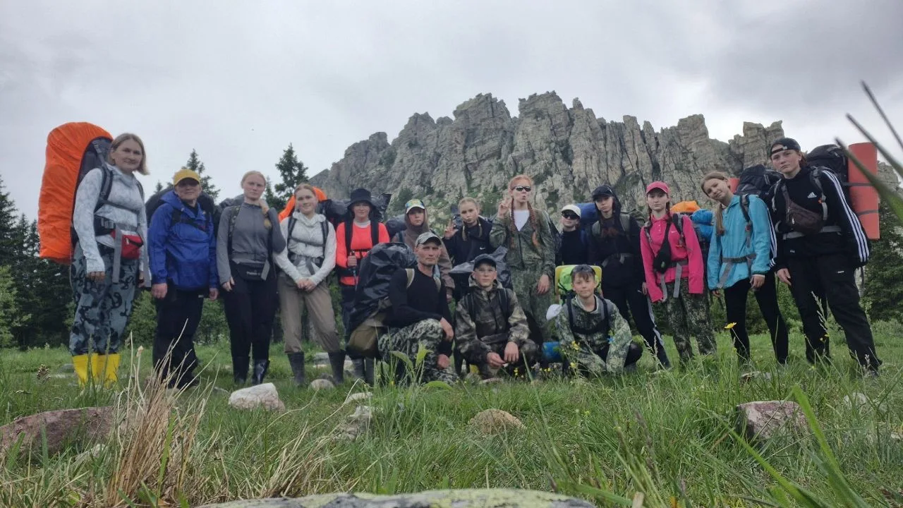 🏞️ Когда природа проверяет на прочность, а люди доказывают, что настоящие герои — рядом.