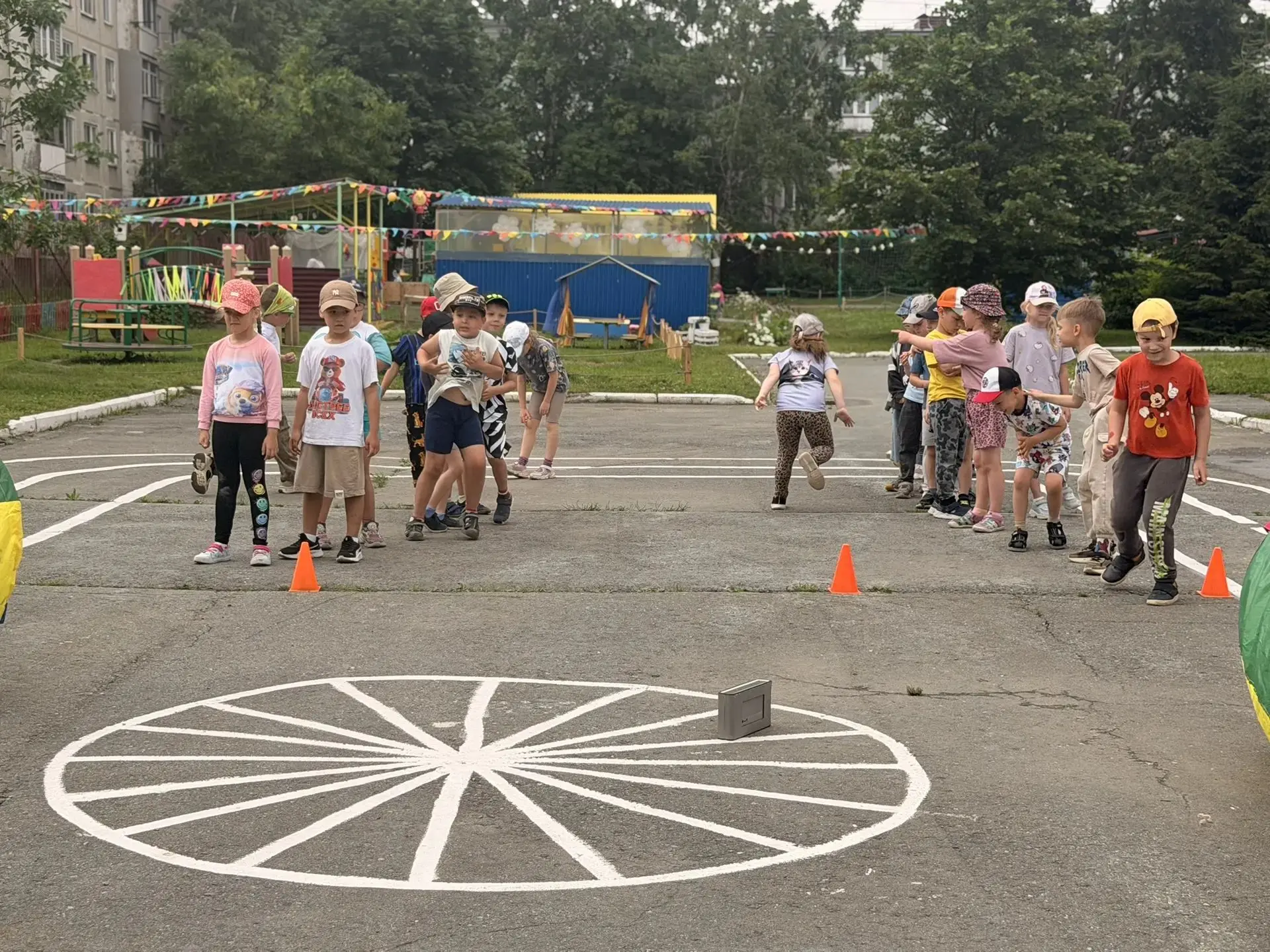 «Путешествие в страну Веселию» 🎉🎶🏃‍♀️

В нашем детском саду прошло яркое спортивно-музыкальное ме