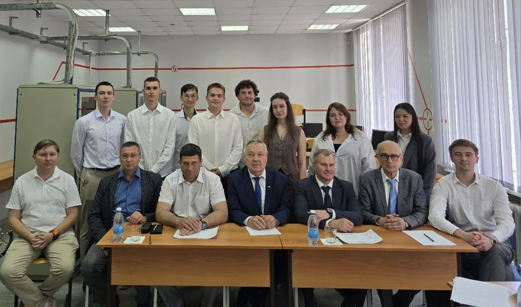 📈 4 и 5 июня на кафедре «Автоматика, телемеханика и связь на железнодорожном транспорте» (АТС) сост