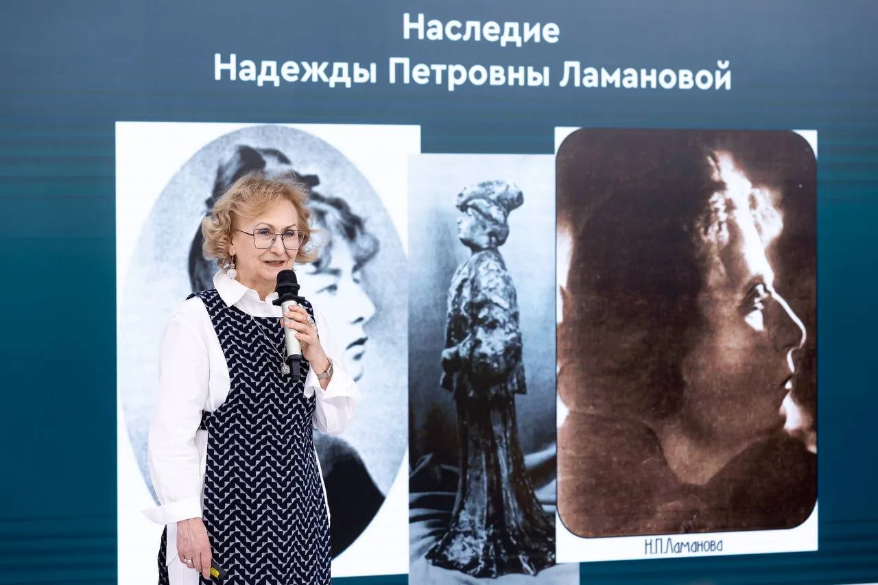 Офлайн-встреча сообщества "Сделано в Москве"   В этот раз она была посвящена жизни и становлении «ру