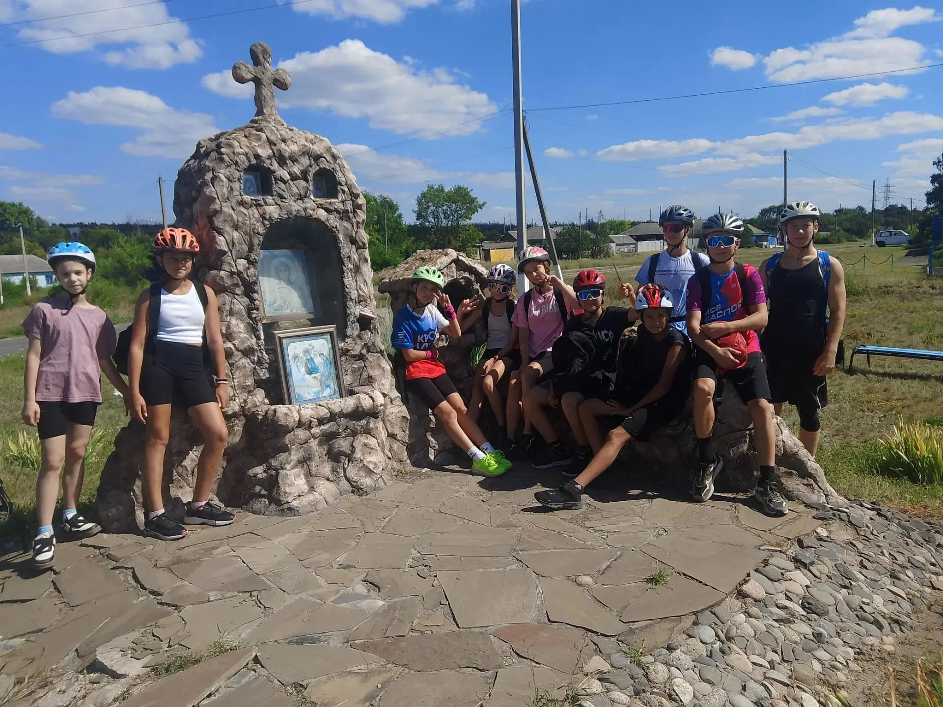 🚴‍♂️ Закрываем лето на высокой скорости! Последний велопоход наших лыжников