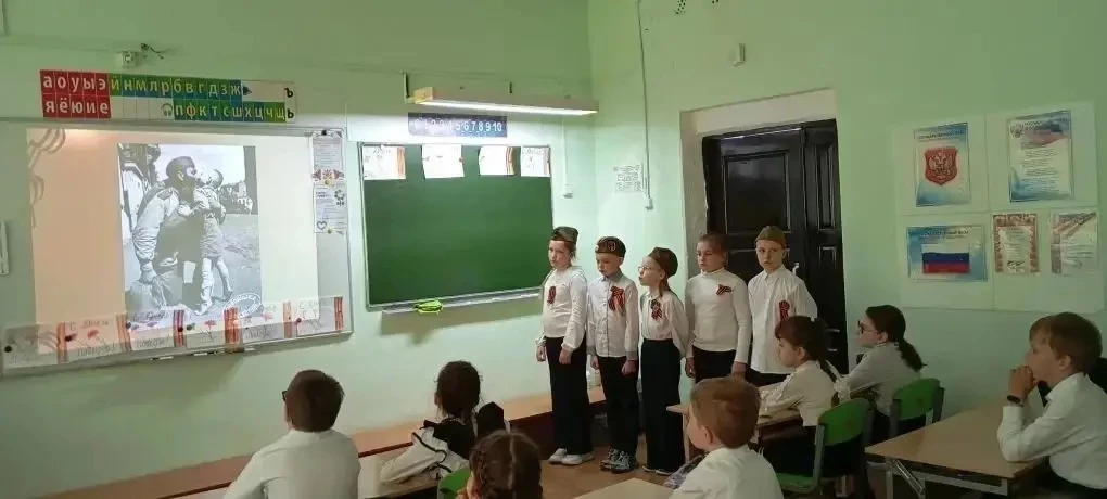 🇷🇺Память поколений живёт в наших сердцах!  🎖️Накануне Дня Великой Победы учащиеся совета самоуправле