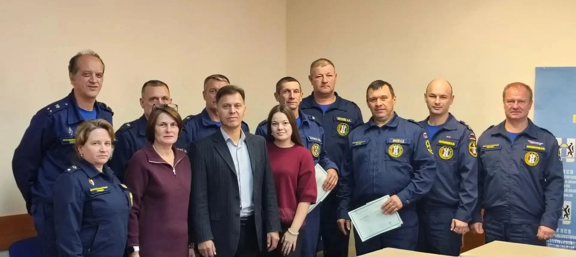 🚒 В Центре ГПС НСО выпустили водителей пожарных автомобилей