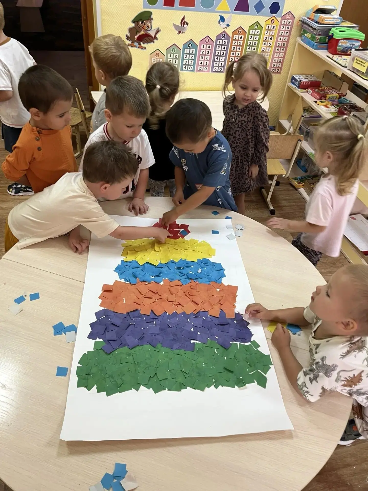 🎉 Волшебство своими руками: как «Ландыши» создавали свою пирамидку! 🎉
