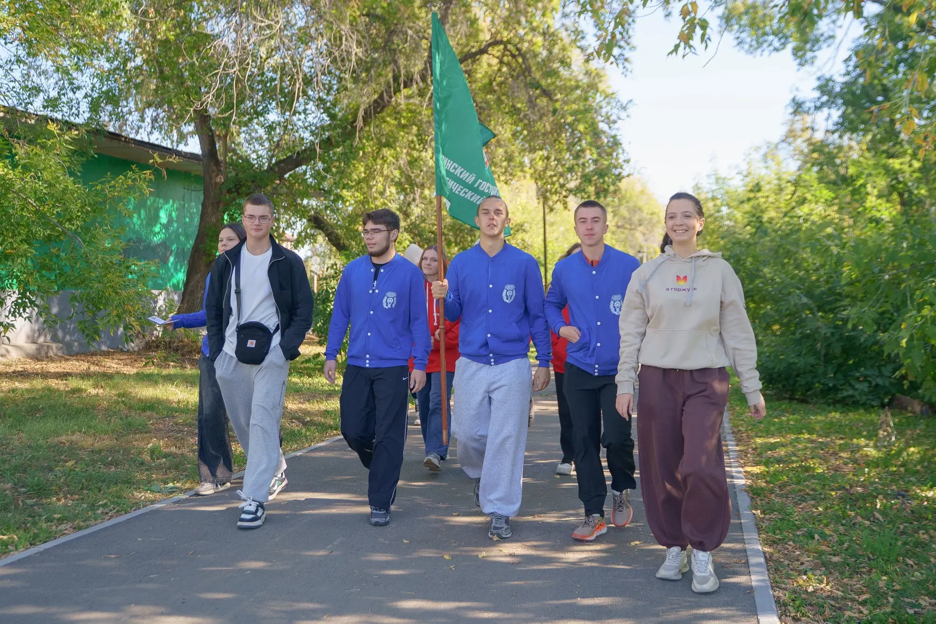 🎖️Студенты и преподаватели ШГПУ почтили память героев СВО митингом и спортивным забегом