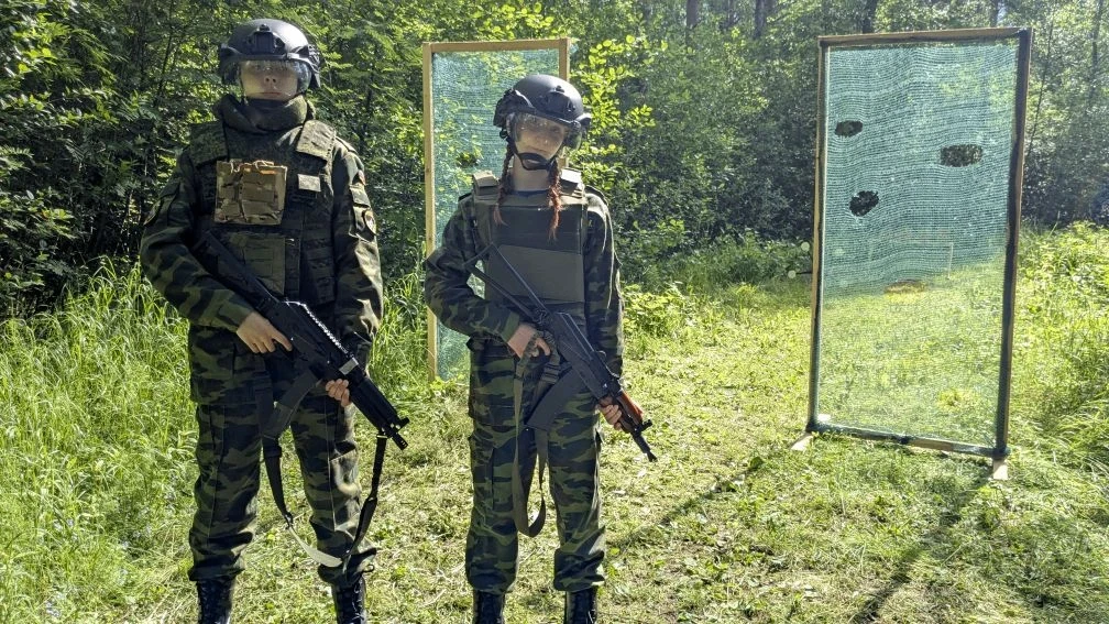 🏃‍♂️ Второй день военно-полевых сборов. 7к

🌅 День начинается с зарядки. Бодрое утро, свежий возду