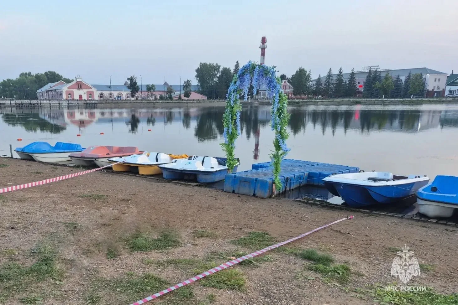 Несовершеннолетний ребенок и пожилой мужчина утонули в Благовещенском и Альшеевском районах республи