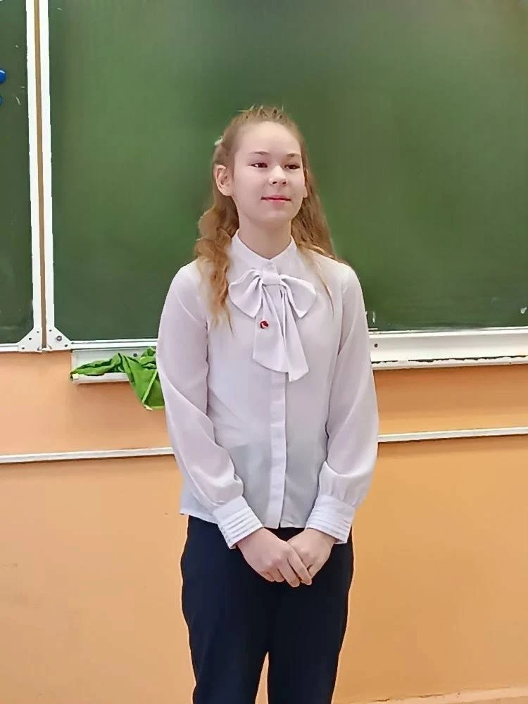 📘 20 марта в рамках Недели русского языка и литературы в 5-х классах впервые в нашей школе прошёл ко
