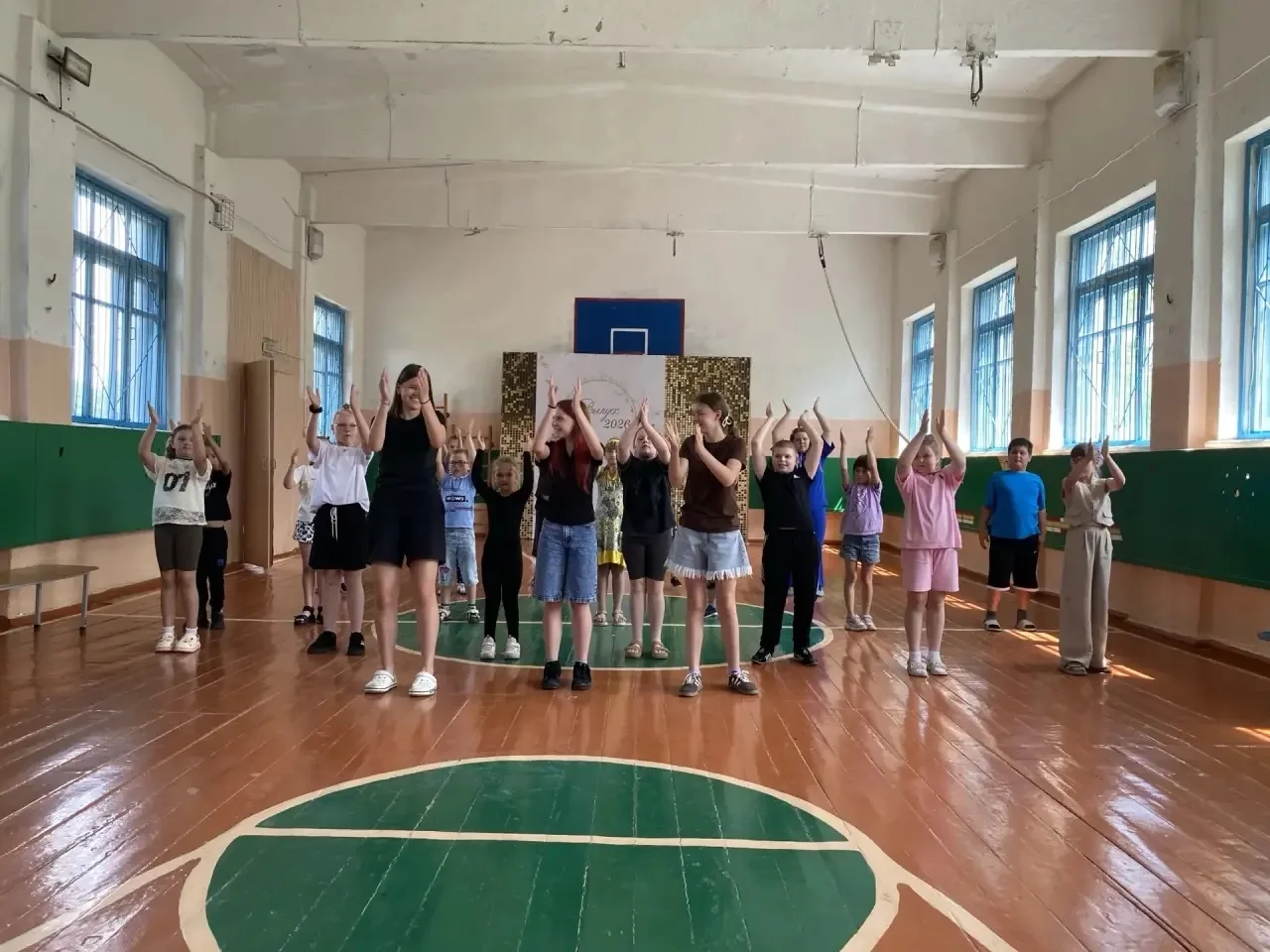 🌟 Торжественное закрытие лагерной смены! 🌟

Друзья, у нас потрясающие новости! 🎉  

В лагере с дн