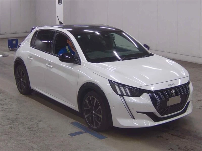 PEUGEOT 208 GT