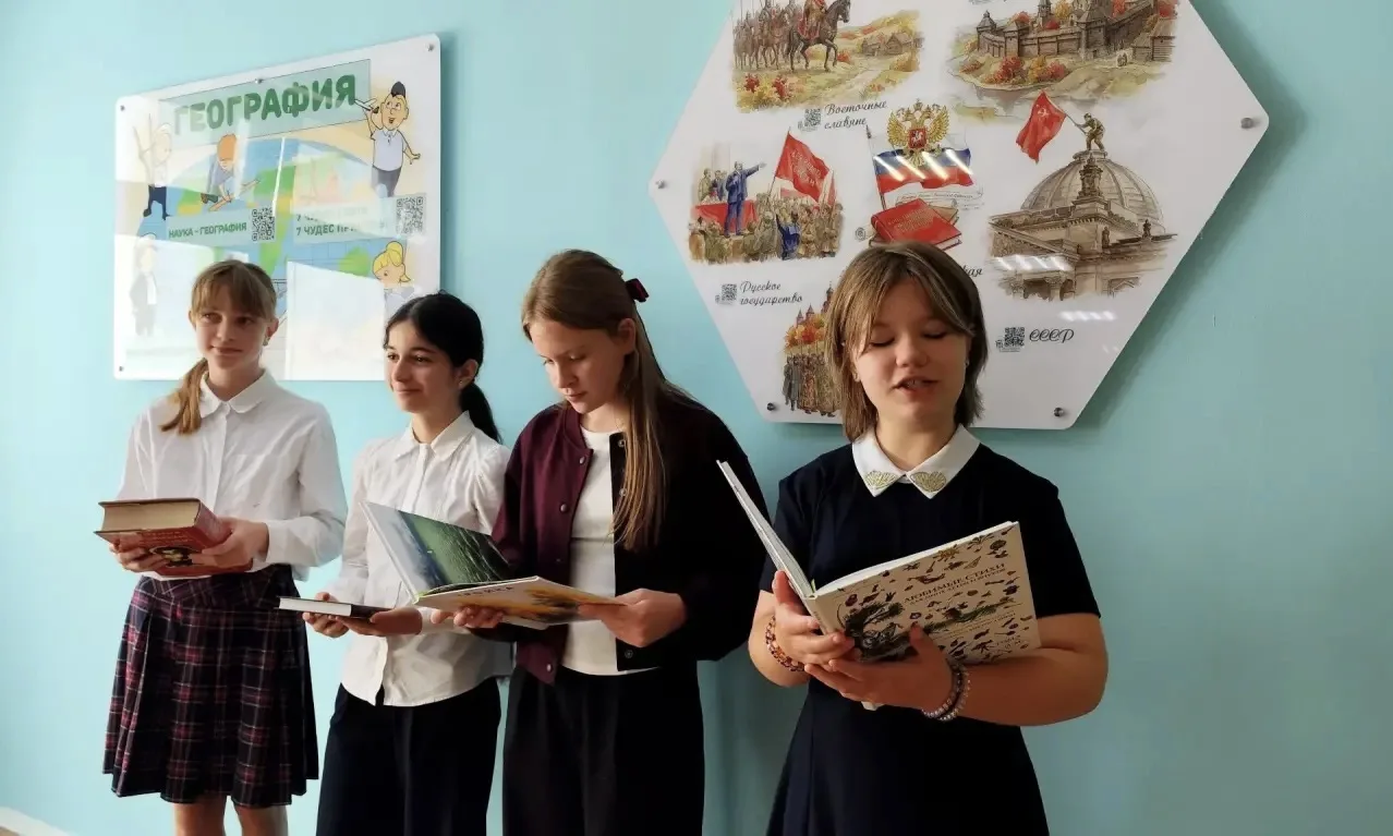 🎉 День знаний — день открытий: 1 сентября в здании на Большом Афанасьевском переулке.