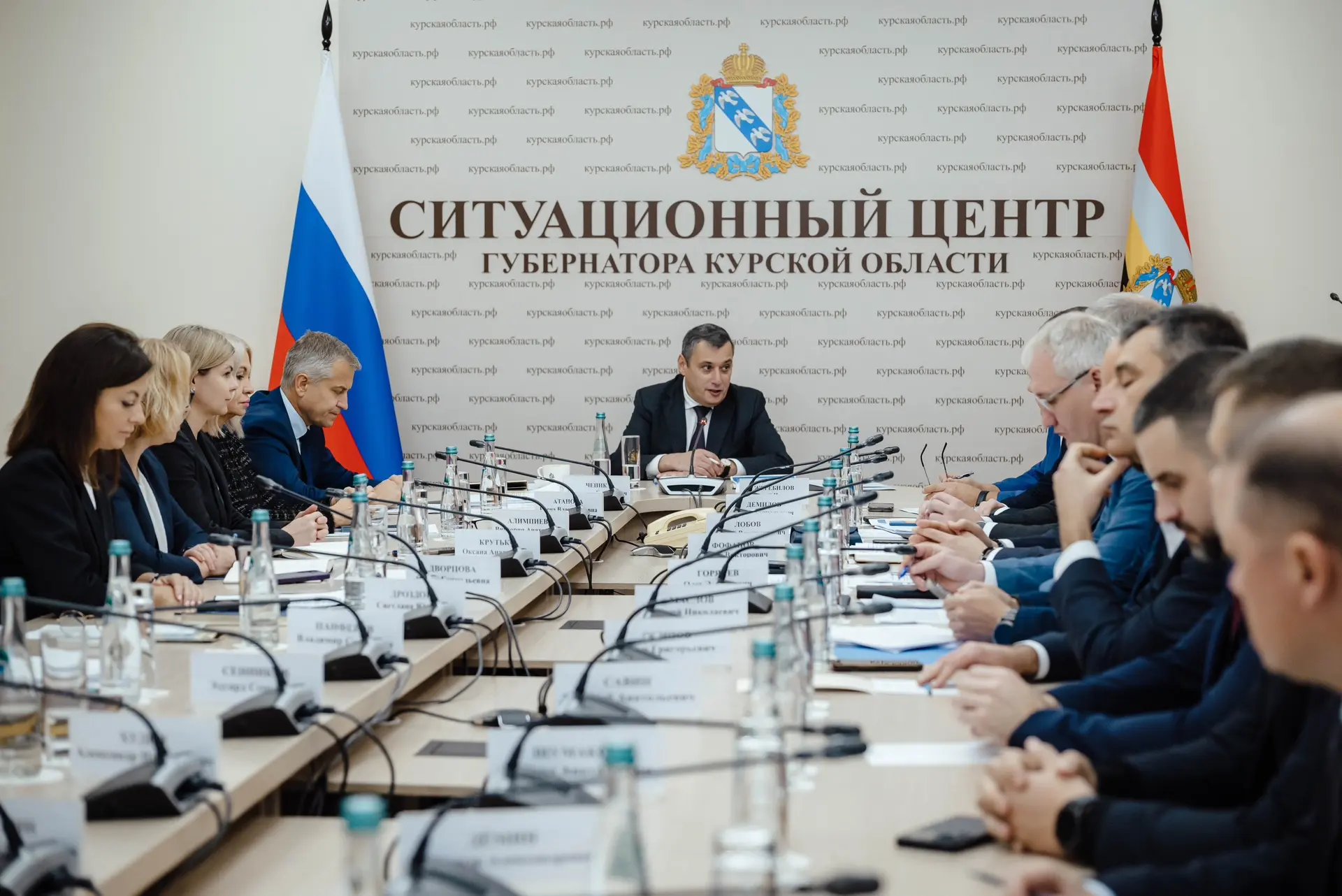 🇷🇺 Сегодня утром лично провёл заседание Правительства Курской области. Рад вернуться ...