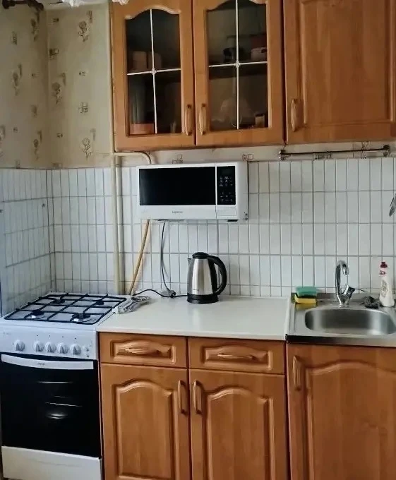Г Казань Сдаём 1-комнатную квартиру по улице САФИУЛЛИНА 30. В шаговой доступности метро ДУБРАВНАЯ ил