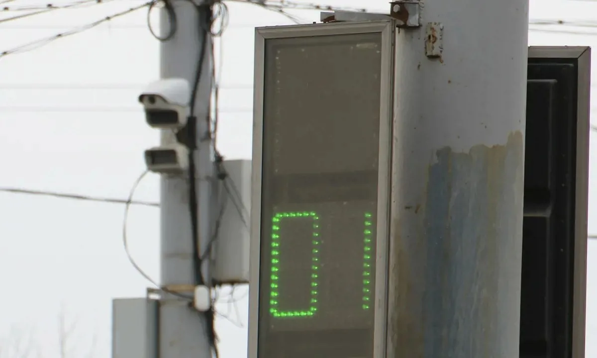 🚦В Энергетике запустили новый светофор на федеральной трассе
