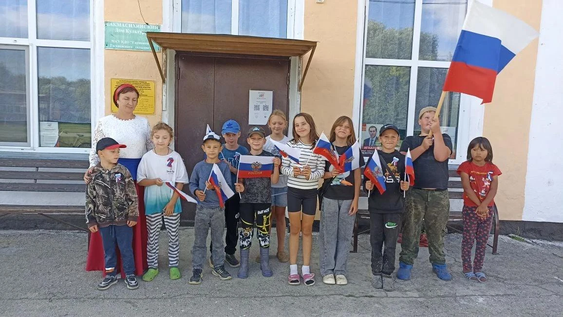 22 августа- День Российского флага – это праздник свободы, мира и добра. Он символизиру...