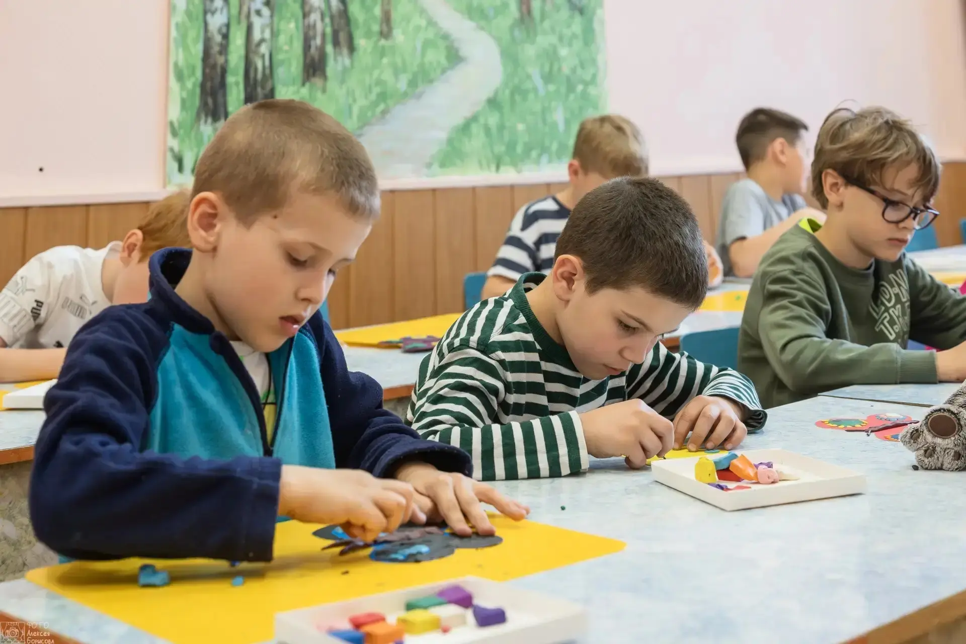 🌞 День 4: Творчество, технологии и квиз! 🌞

Четвёртый день нашего летнего марафона был по-настояще