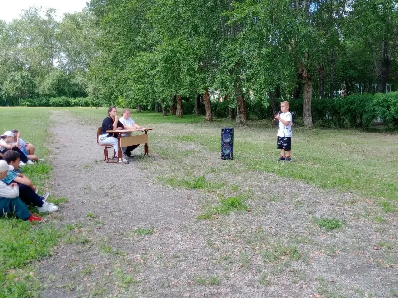 📑День 14: Конкурс стихов и кино в пришкольном лагере!

📍В 14 день нашего пришкольного лагеря, мы п