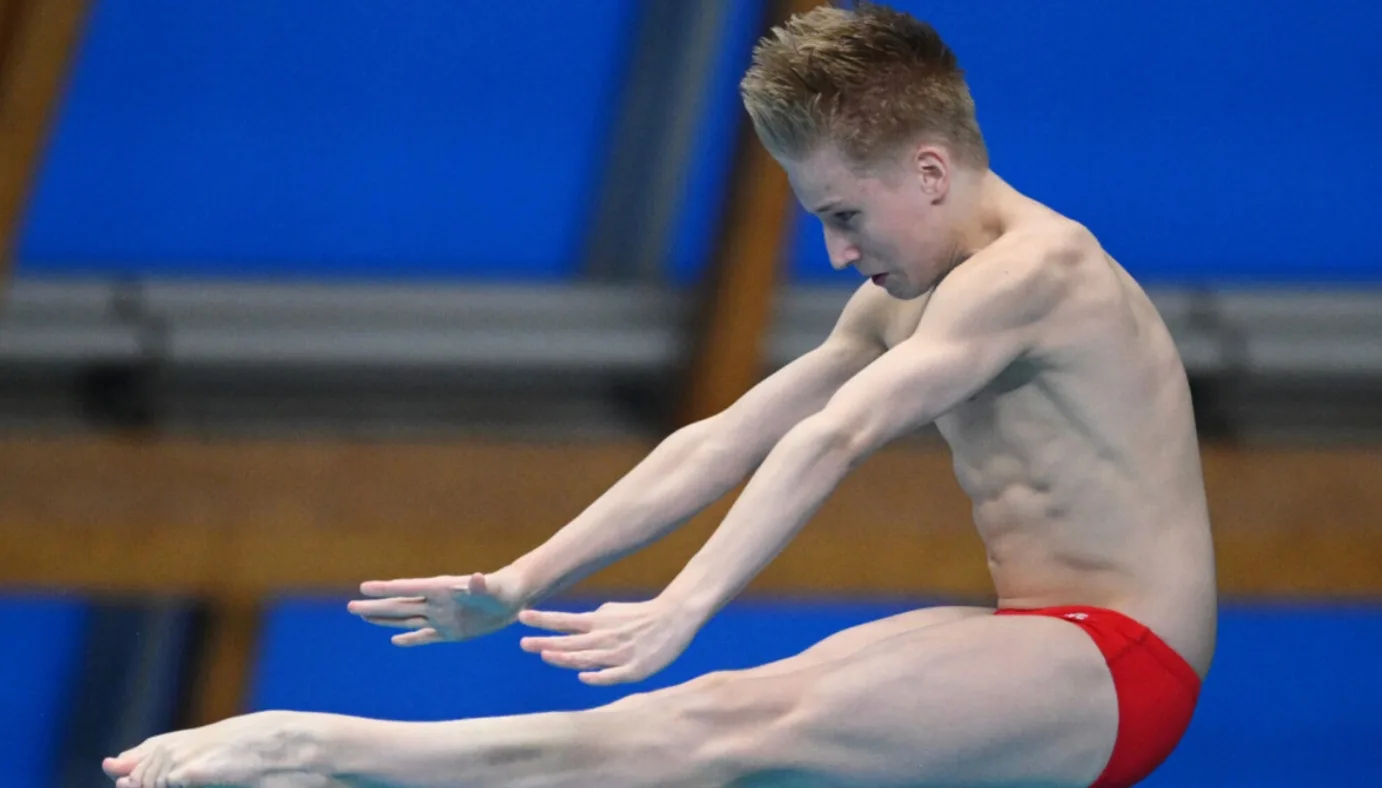 Наше первое золото на первенстве Европы по прыжкам в воду 🔥

🥇Сборная России (Надежда Трифонова, И