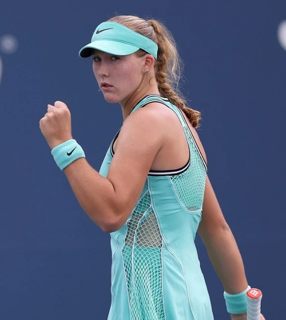 Мирра Андреева вышла в третий круг Открытого чемпионата США по теннису (US Open) — одно...