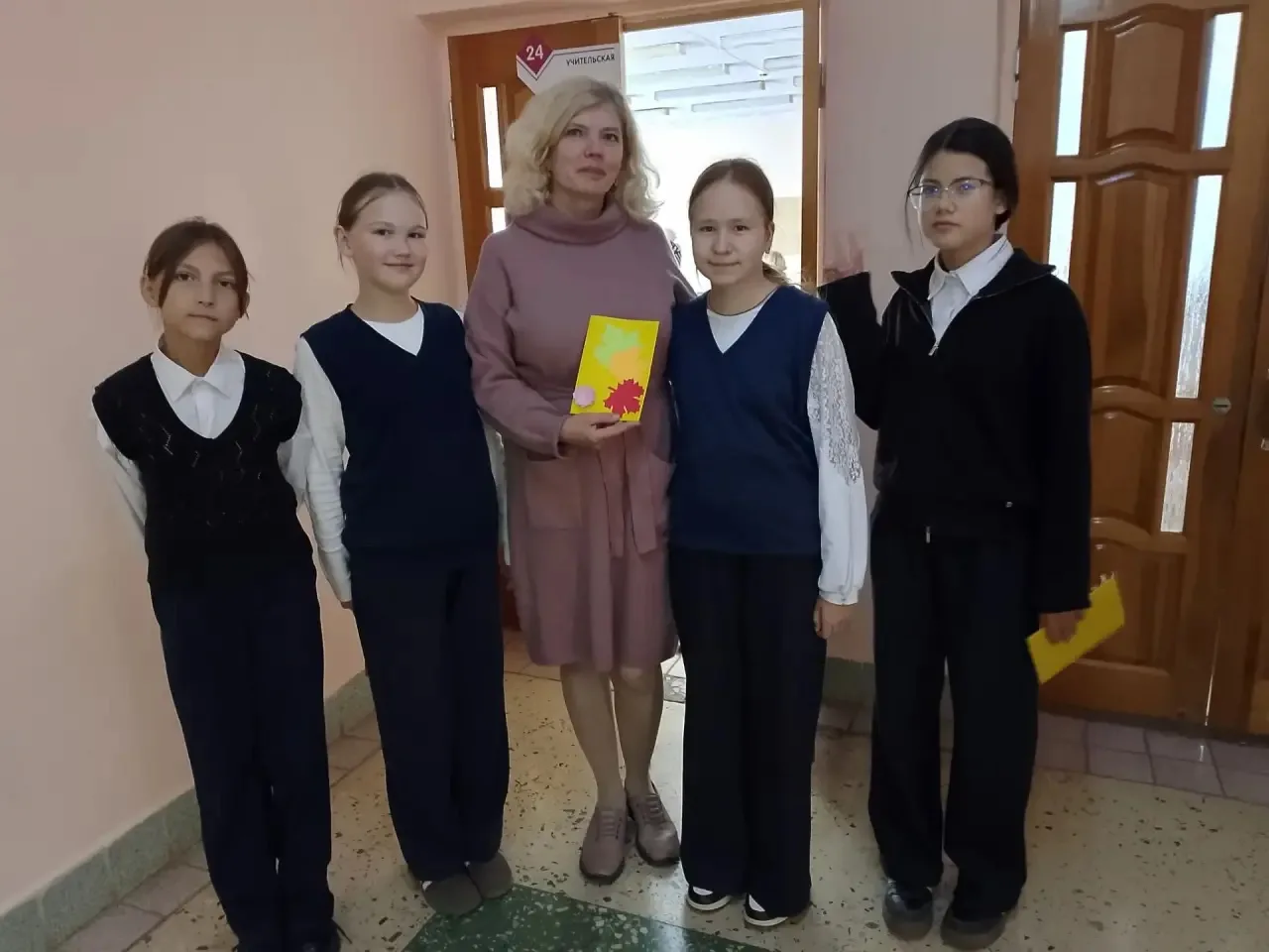 ♦️Юные активисты «Энергии Первых», учащиеся 5-х классов, подготовили поздравительные от...