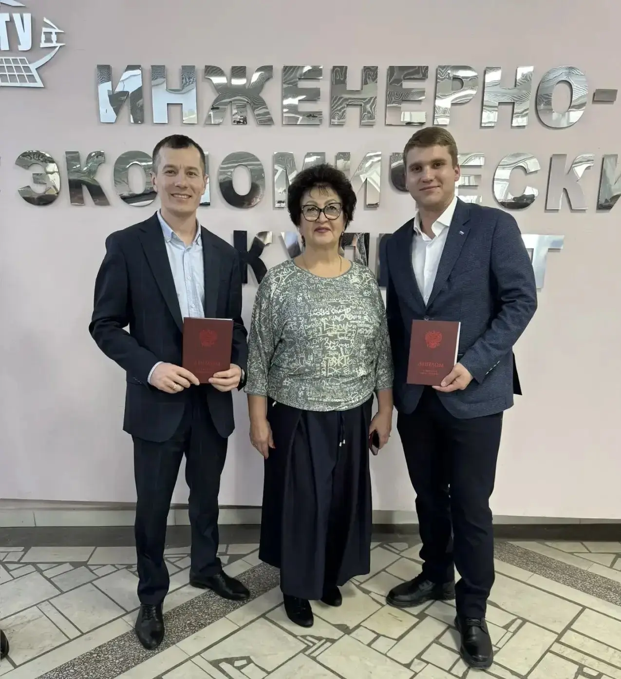 Поздравляем с ЮБИЛЕЕМ