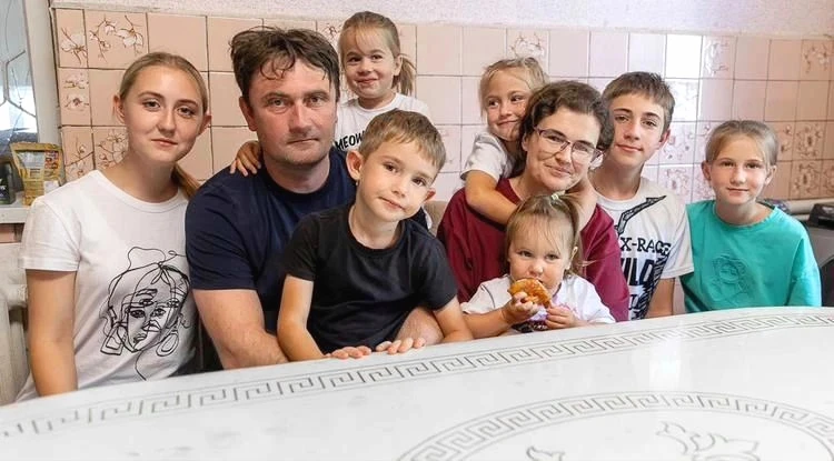 «Папина слава» - это про них! Семья Юркановых из Беломестного покорила фестиваль «Объед...