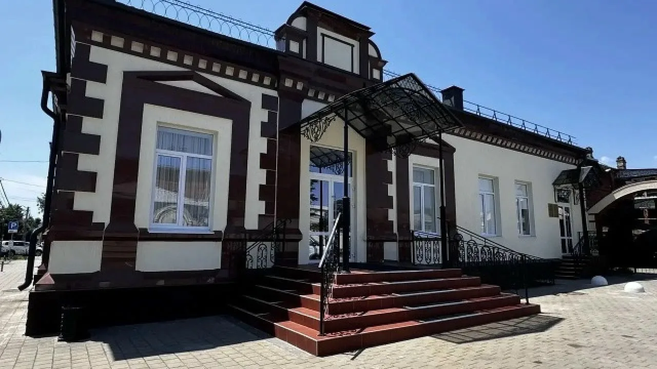 💍 В Краснодаре откроют исторический ЗАГС

После капитального ремонта сегодня возобновляет работу дв