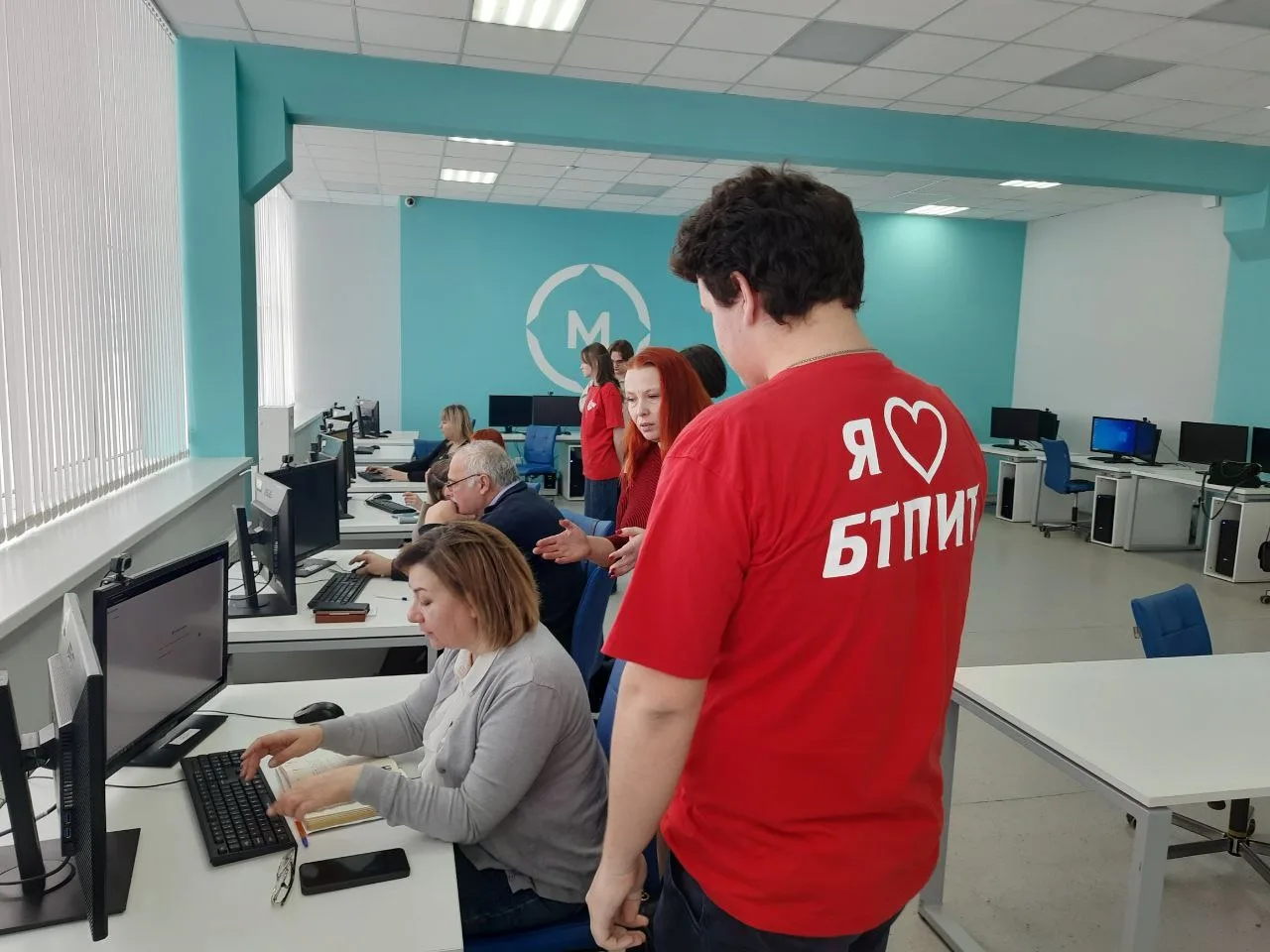 ❓ Как правильно использовать ИИ в медиаработе организаторов выборов?  Об этом сегодня рассказали пре