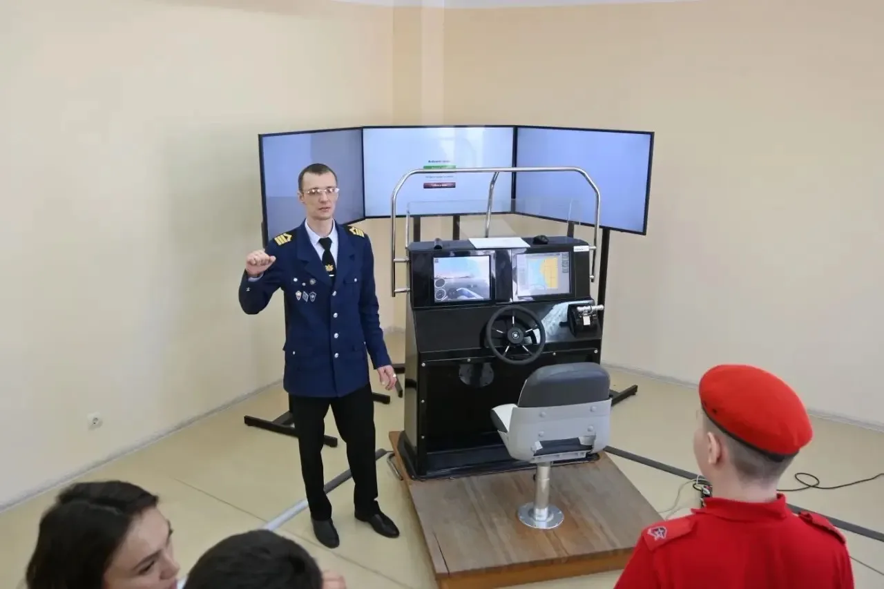 МЫ ОТКРЫТЫ ДЛЯ ВСЕХ И ВСЕГДА.  Рано или поздно, но подросшие и возмужавший птенцы улетают из гнезда,