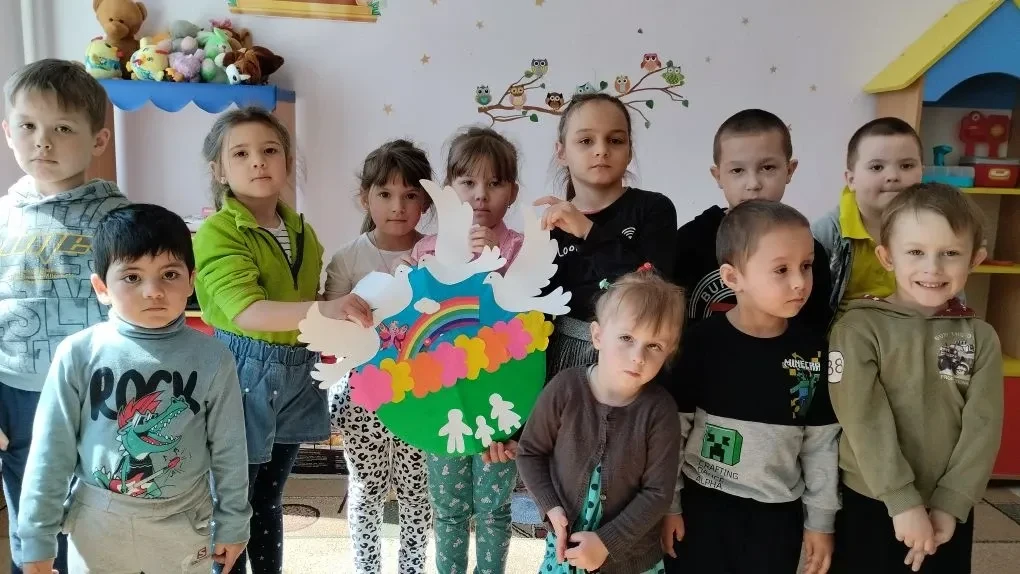 22апреля - День Земли. Этот праздник призван побудить людей быть внимательными к нашему...