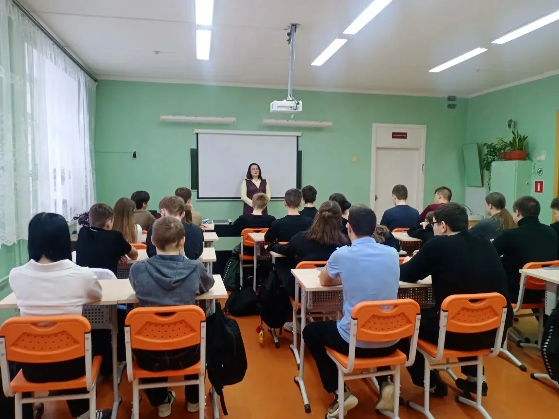 27 марта, в рамках профориентационной работы прошла встреча обучающихся лицея с сотрудниками Покровс