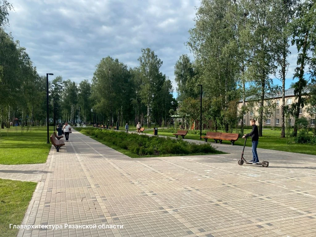 Продолжаем делиться фотографиями благоустроенного в прошлом году Центрального парка в К...