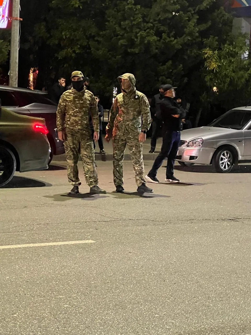 В Махачкале по улице Ярагского и Гагарина проходят рейдовые мероприятия по выявлению пр...