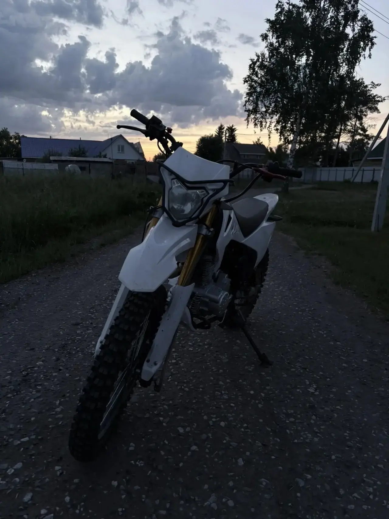🏍️ Продаётся спортивный мотоцикл SYCMCC — зверь на дороге! 🏍️

В отличном состоянии, готов покорят