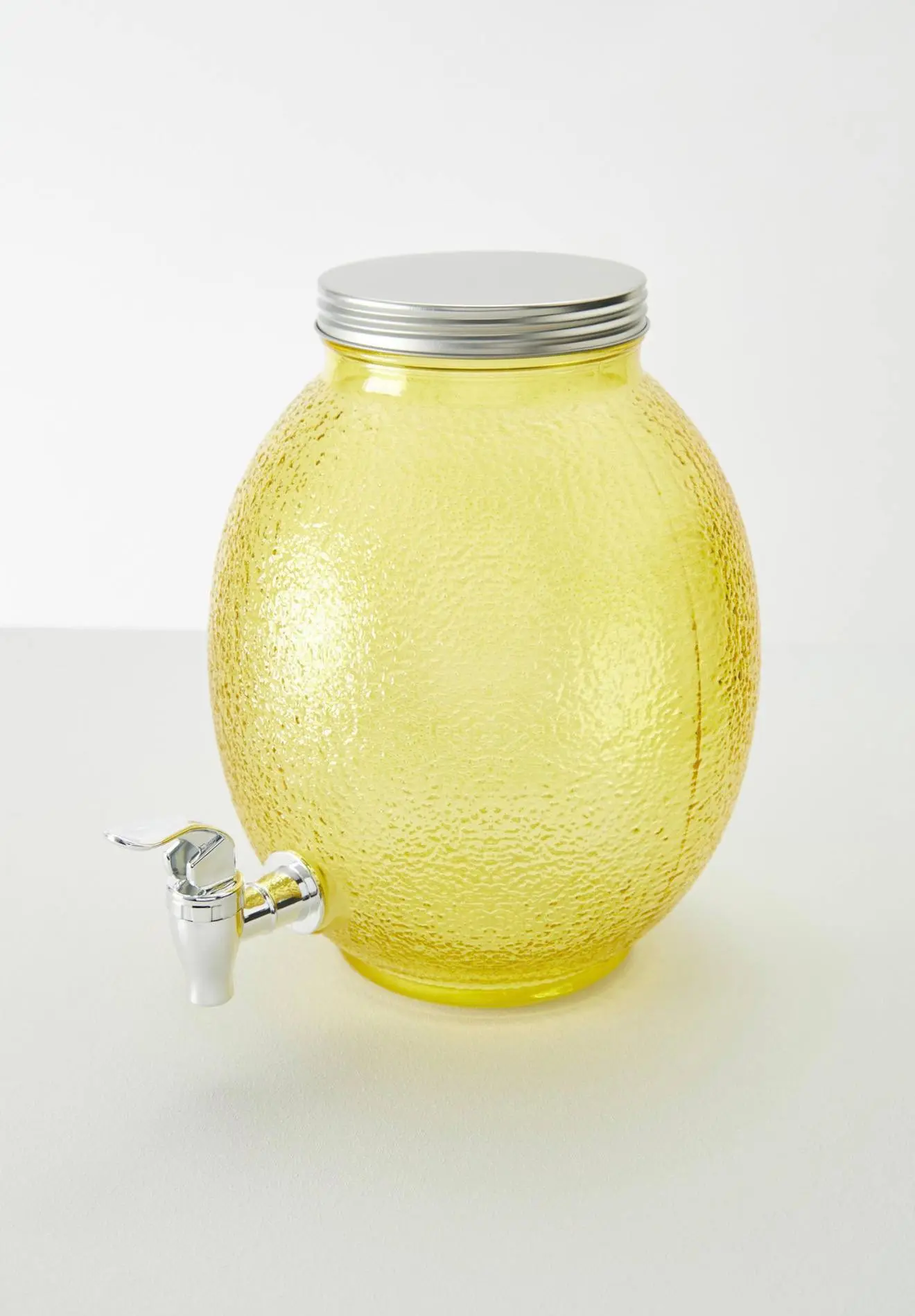 Находка дня - лимонадница по классной цене 🍋

Давно мечтала о подобном бочонке с краником, как в ре