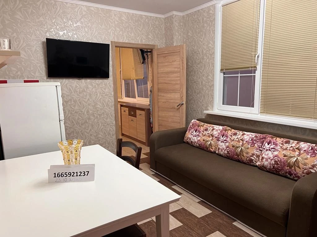 #ЯЛТА район Спартака  Открыто бронирования на лето. 1 к.кв,есть мангал  +79786803792 Макс vk.com/id1