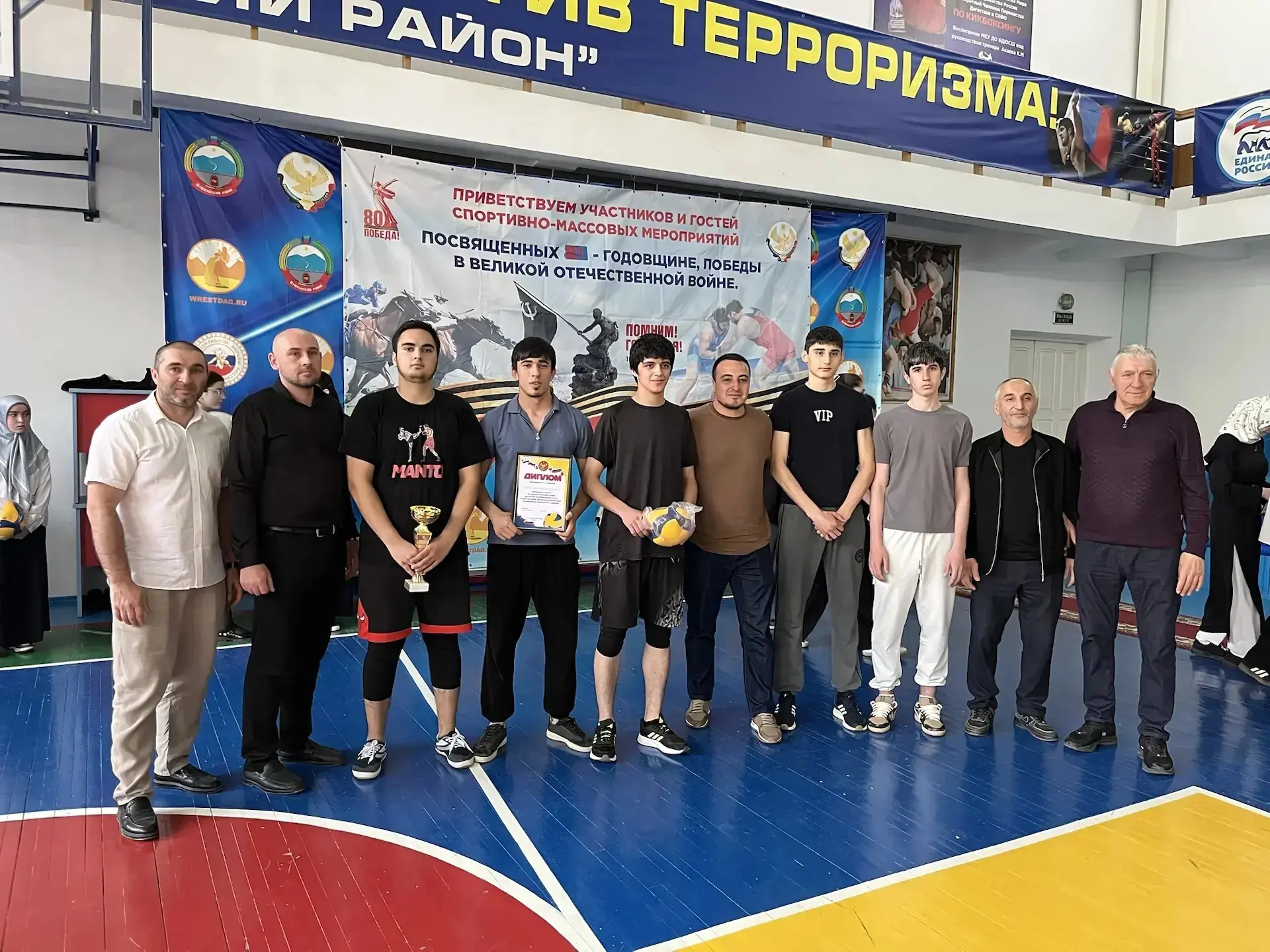 Волейбольная лига собрала лучших, а эмоции зашкаливали! 🏐🔥 27–28 марта на трёх площадках Буйнакского