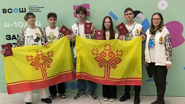 🏆 Наш ученик 10 класса Филиппов Иван — призёр заключительного этапа ВсОШ по биологии!