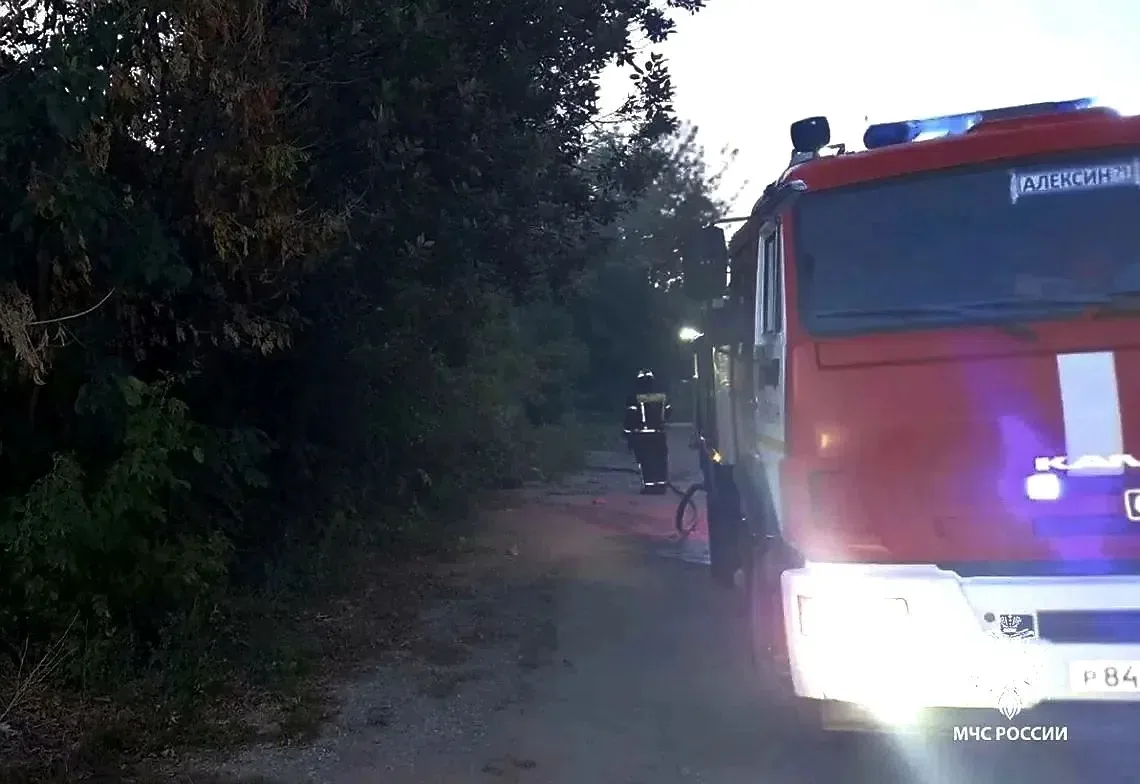 ⚡️В Тульской области за прошедшие сутки 19 августа потушено 2 техногенных пожара: