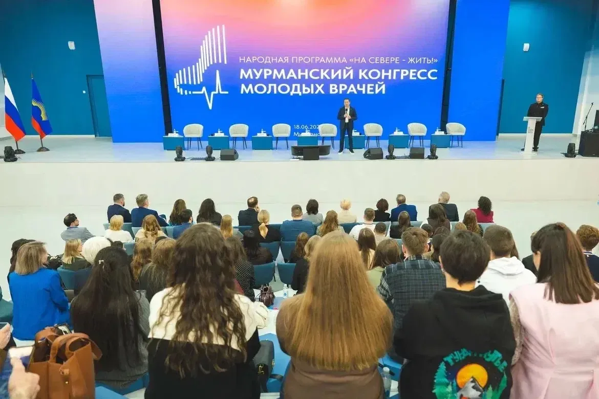 Андрей Чибис: в этом году на закупку нового медицинского оборудования направим миллиард...