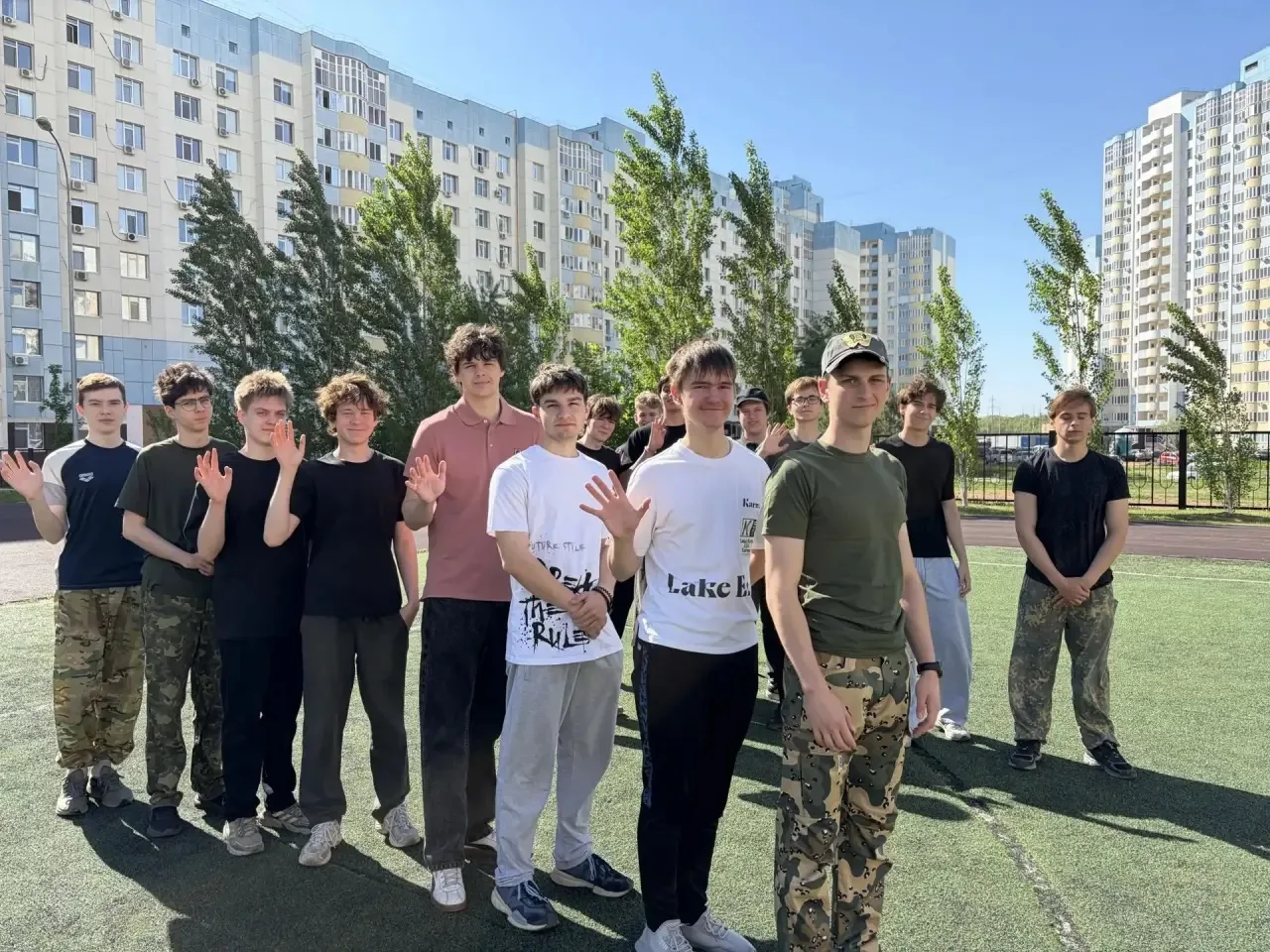 🔔 Военно‑учебные сборы для старшеклассников: неделя практики и новых навыков  Юноши 10‑х классов усп