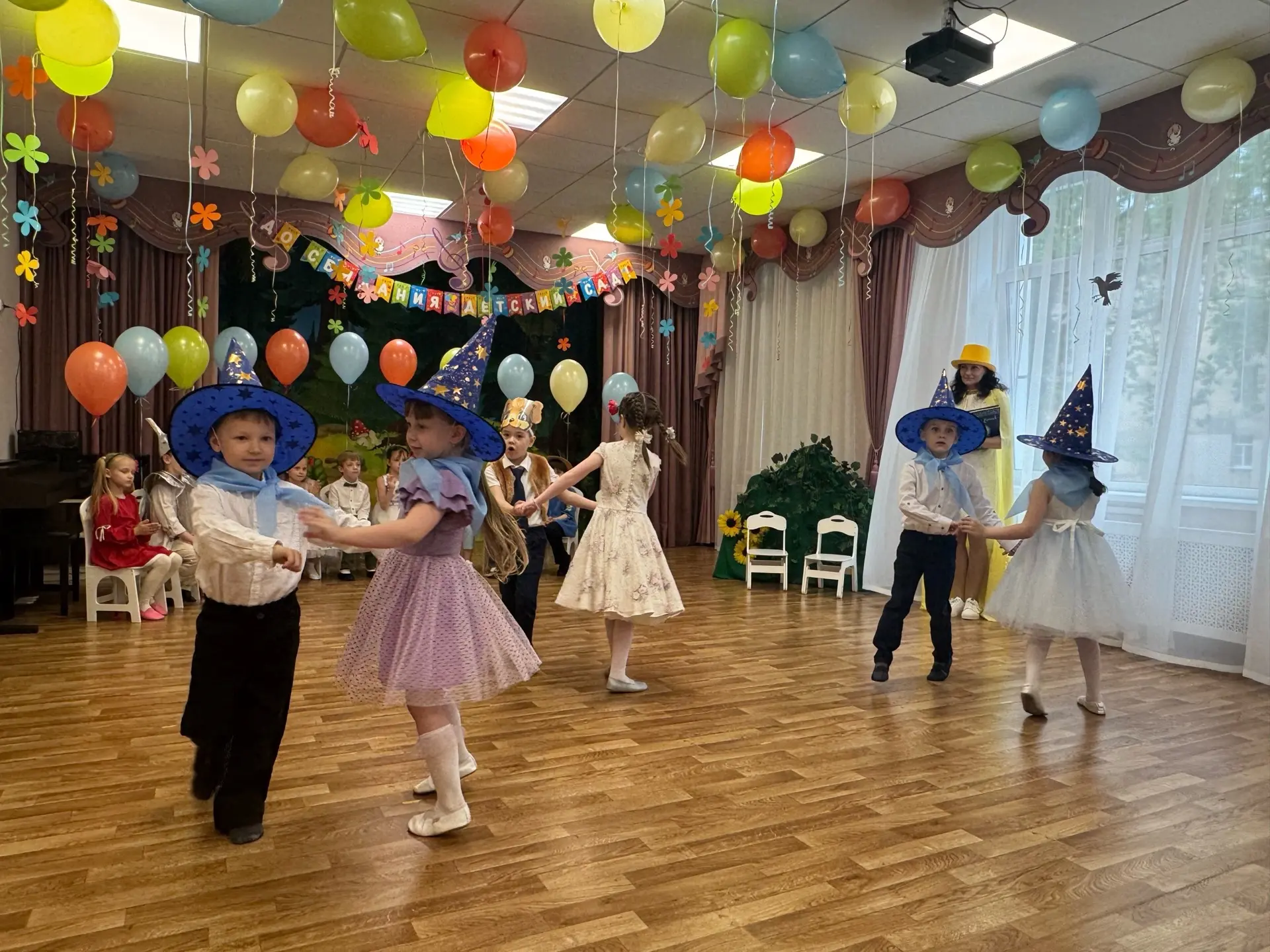 🎉 У нас в детском саду прошёл выпускной для подготовительной группы! 🎉