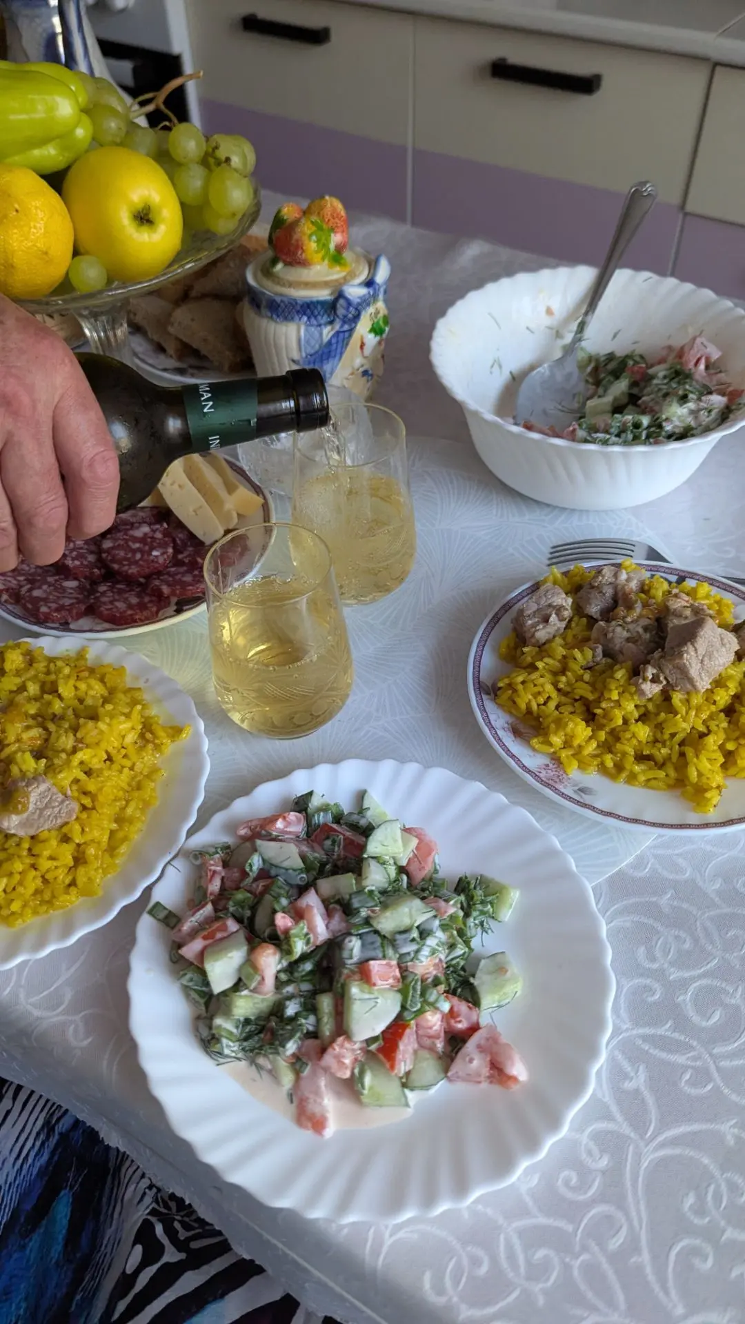 Мой родной городишко.
Очень давно здесь не была. Но настал момент вернуться в "точку сборки", побыть