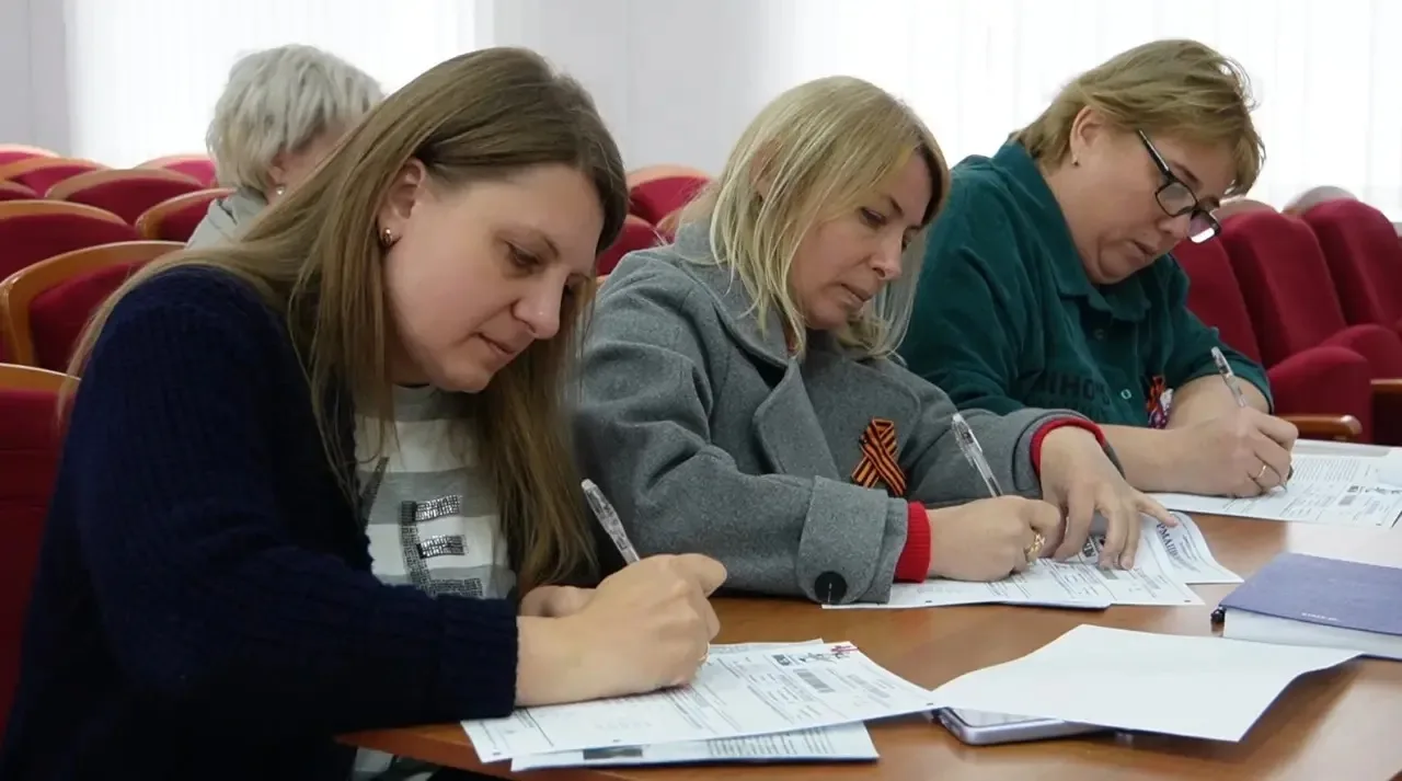 Сегодня Кочубеевский округ присоединился к международной акции «Диктант Победы»   В этом году акция 