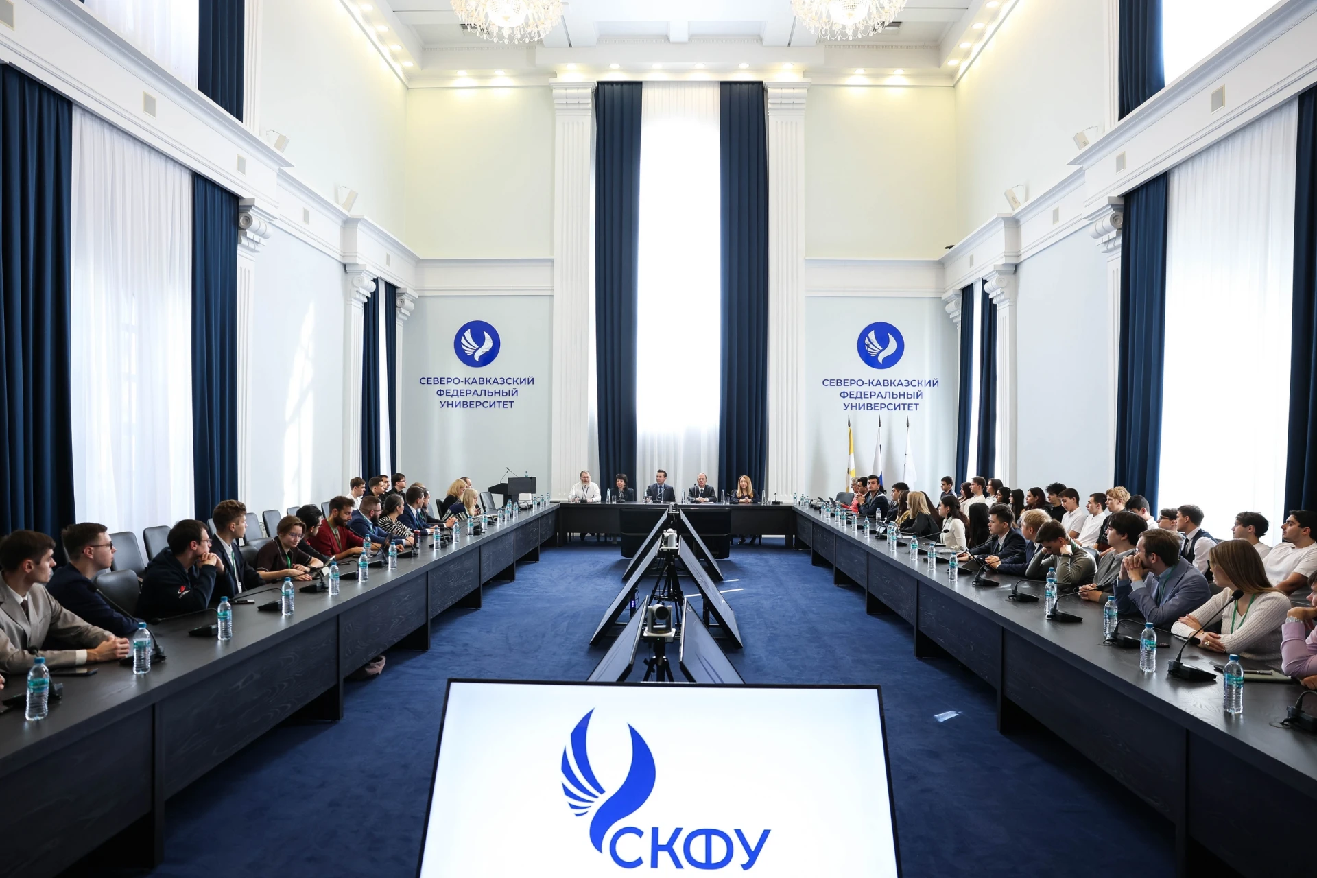 В Ставропольском крае стартовала 27-я по счету Всероссийская школа молодых ученых-юрист...