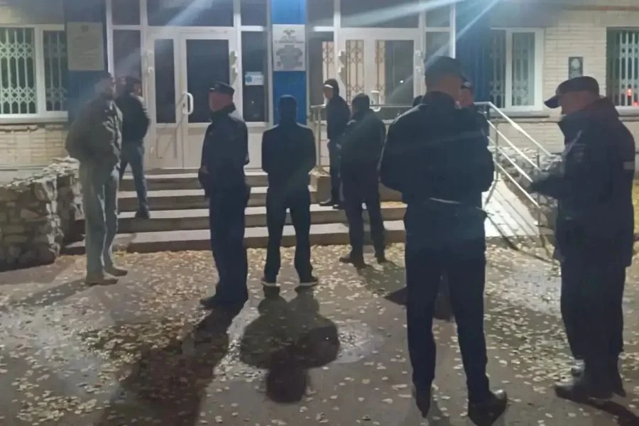 Девять мигрантов оштрафовали за нарушение режима пребывания в Новосибирской области