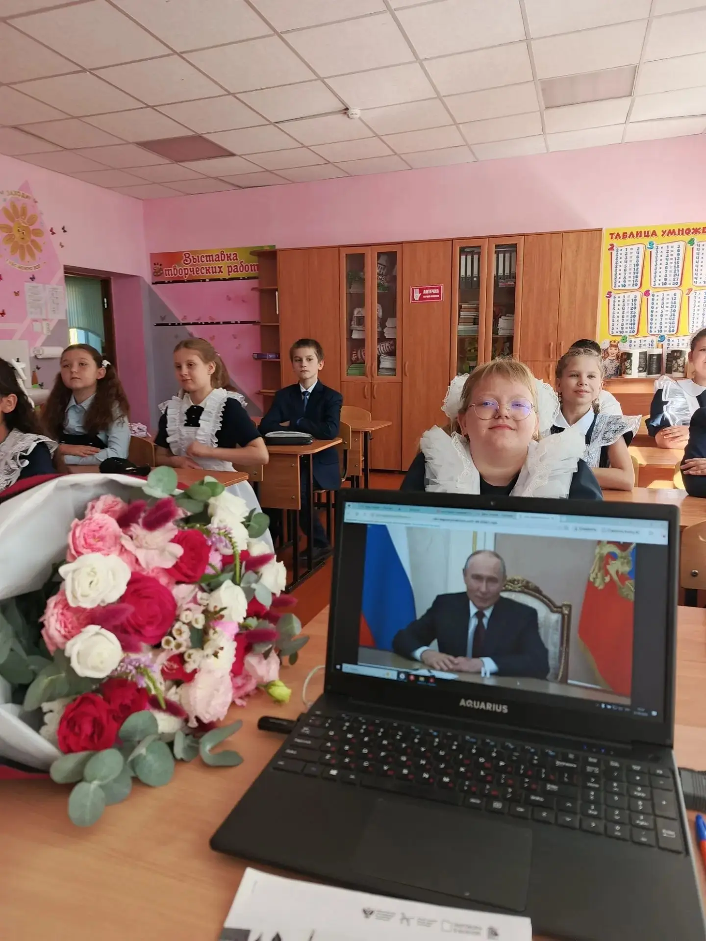 🎊✨️Сегодня в нашем 4 «А» особенный день! Мы снова встретились после летних каникул, чт...