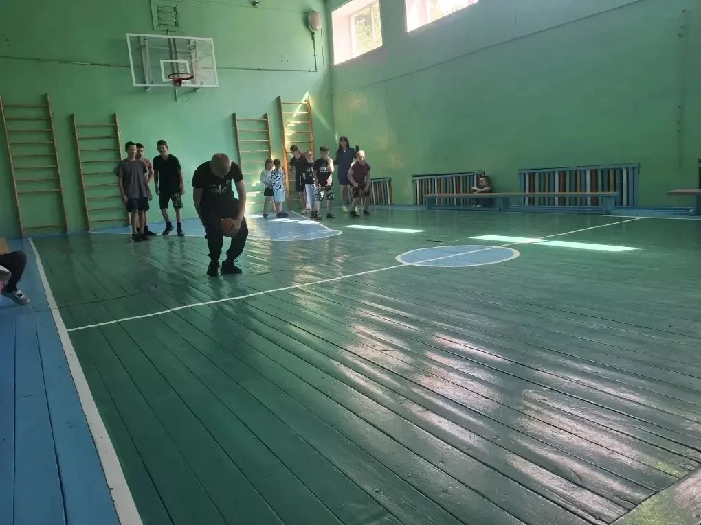8 июня в МОУ Коврижская СОШ прошло спортивное мероприятие.