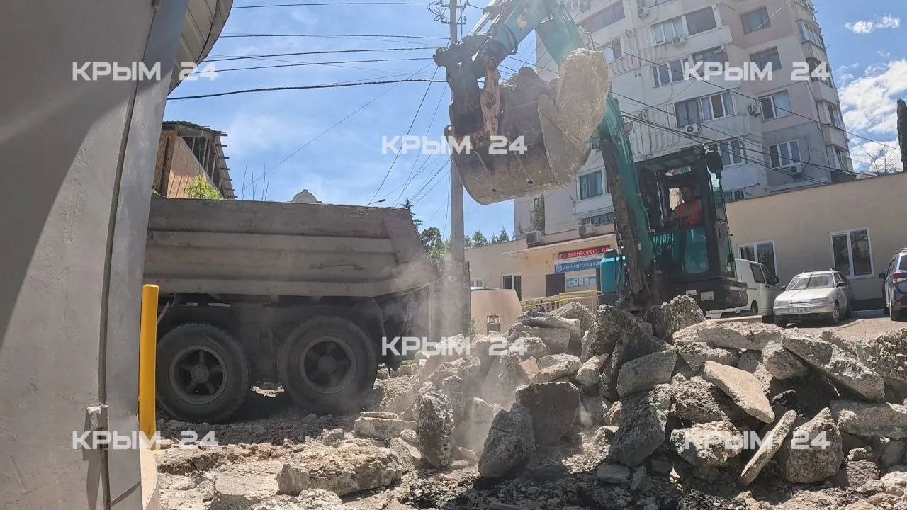 Будет ровно: изношенное асфальтовое покрытие меняют в Большой Ялте

На этот год запланирован ремонт 